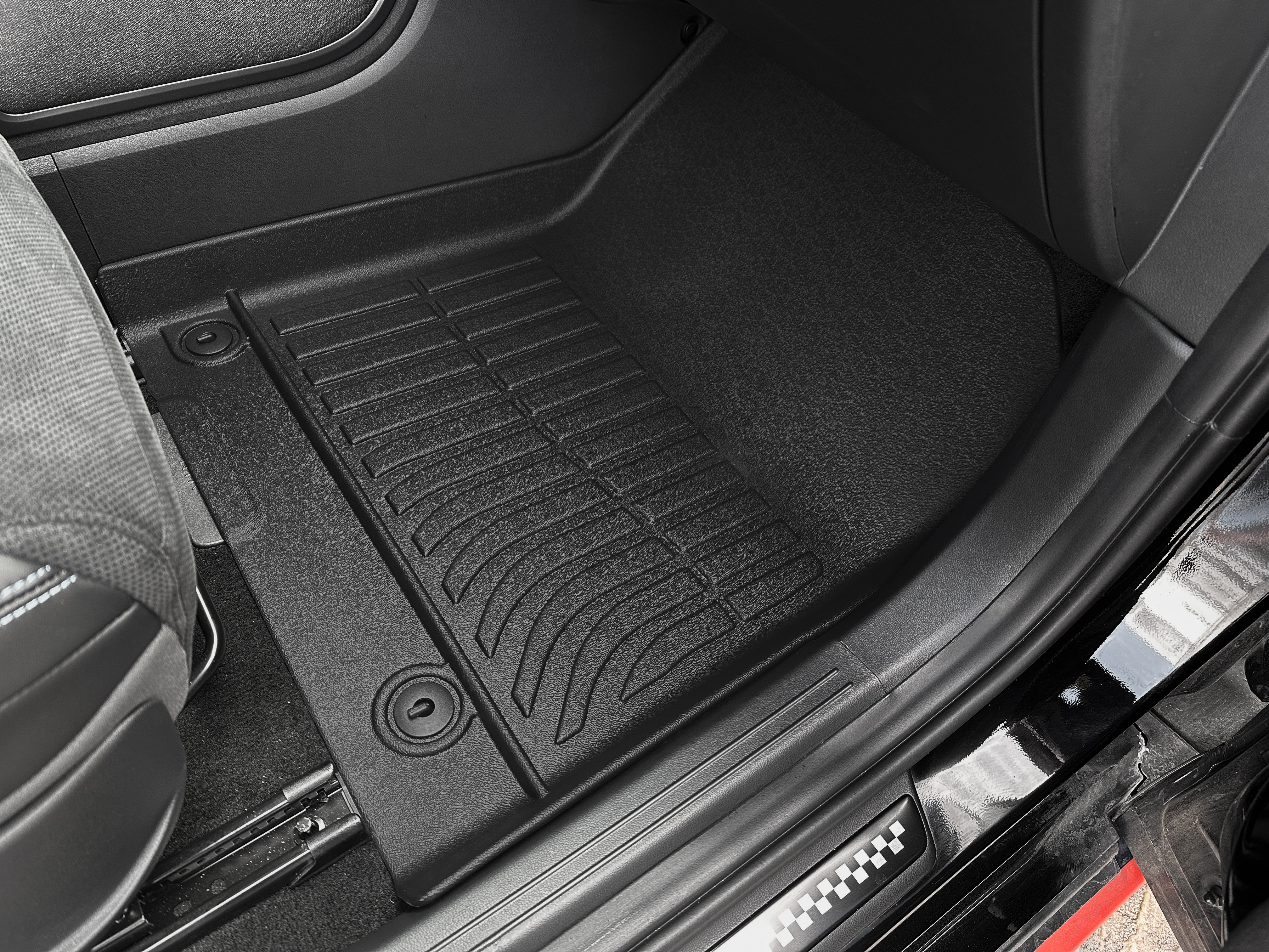 Findway F100 3D Car Floor Mat / Liner (1st Row & 2nd Row) for 2025-2026 Hyundai Ioniq 5 N - 28610N - Image 3