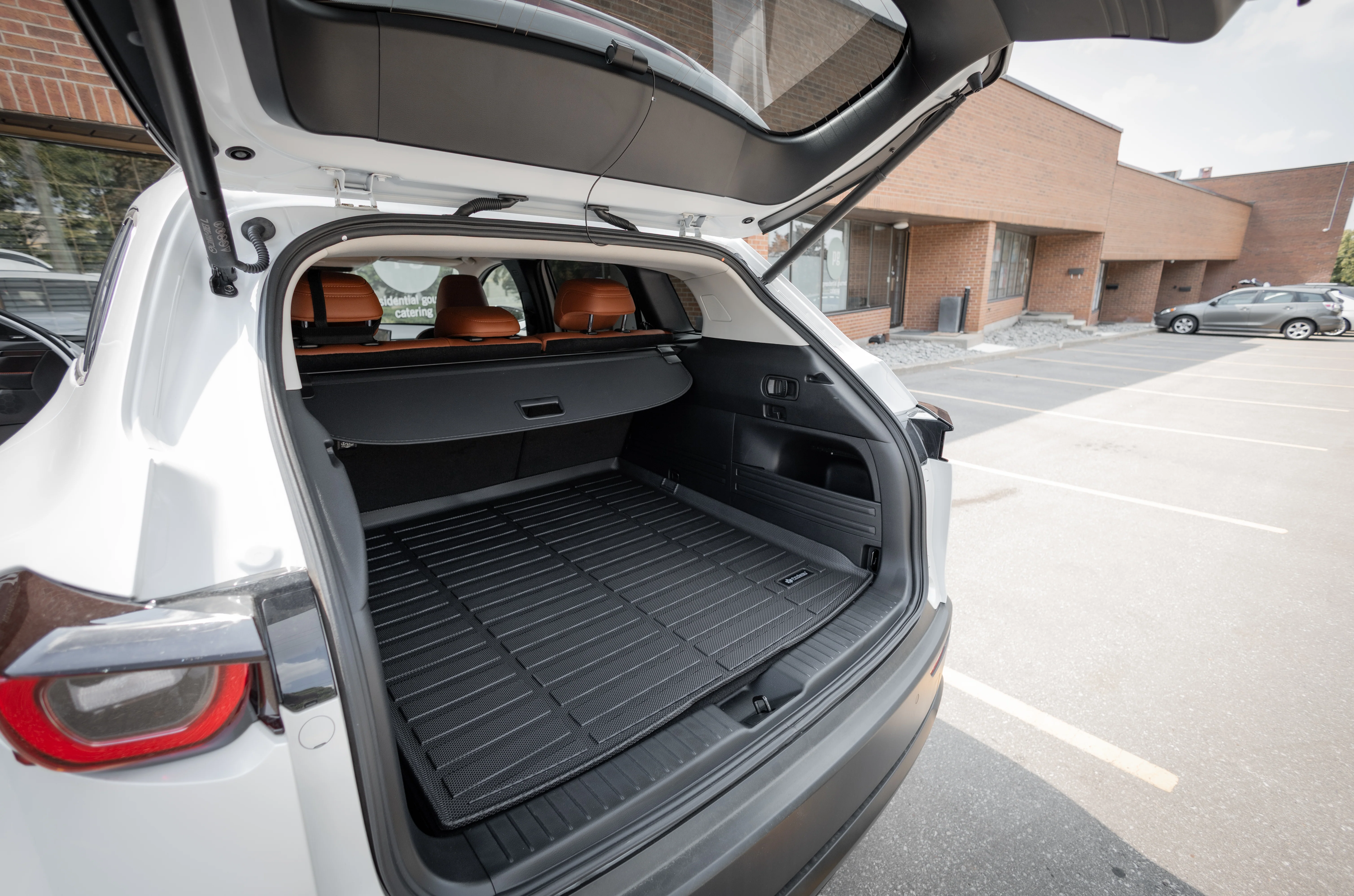 Findway R100 3D Cargo Liner for 2025-2026 Mazda CX-50 Hybrid - 40350P - Image 3
